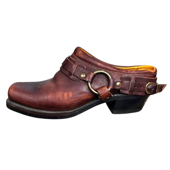 Vintage Frye Women’s Belted Brown Leather Harness Mule Size US 9.5 - Picture 3 of 10